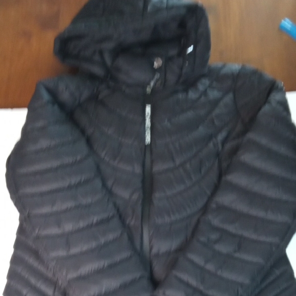 Michael Kors Women's Quilted Black Puffer Coat - Picture 4 of 4